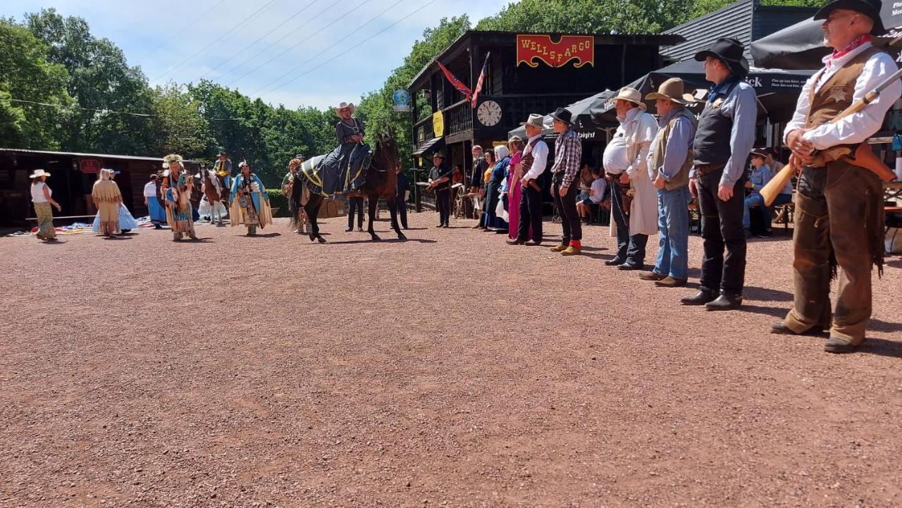 Guest House Western-City Chaudfontaine Εξωτερικό φωτογραφία